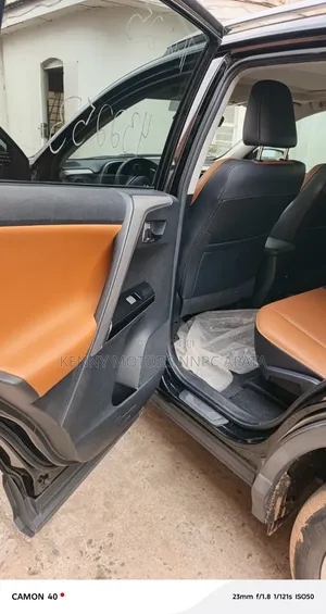 Toyota RAV4 2018 Black