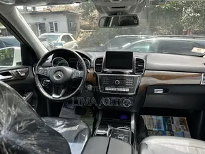 Mercedes-Benz GLE-Class GLE 350d 4MATIC 2016 White
