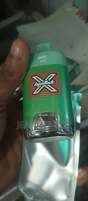 Refillable Iyutak Vape Puffs