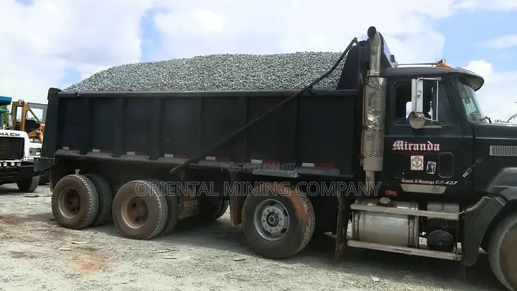 Iron Black Chippings Mixed Aggregate Call