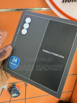 New Samsung Galaxy Z Fold8 Ultra 256 GB Black