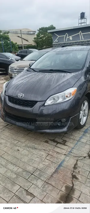 Toyota Matrix 2010 Gray