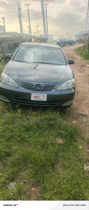 Toyota Camry 2004 Green