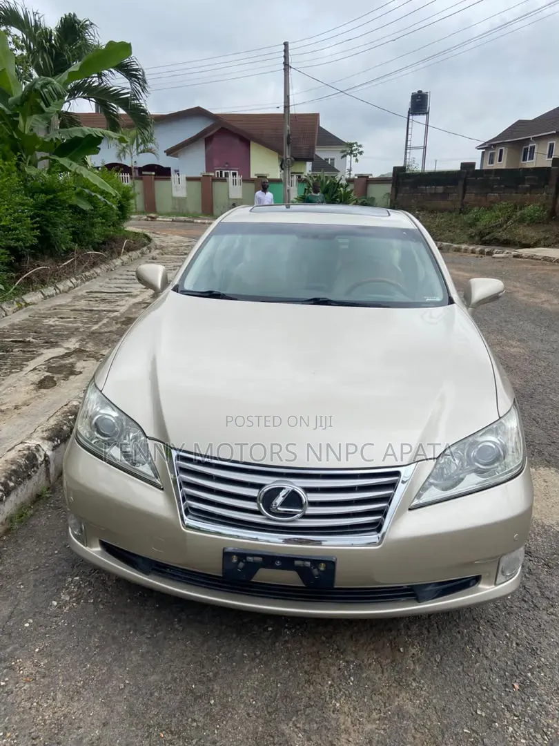 Lexus RX 2012 Gold