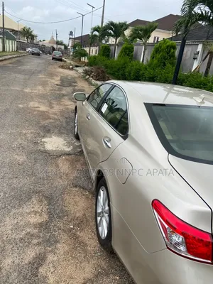 Lexus RX 2012 Gold