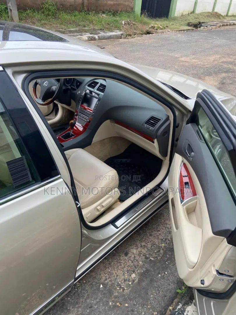 Lexus RX 2012 Gold