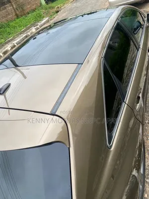 Toyota Venza 2010 Gold