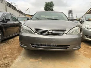 Toyota Camry 2003 Silver