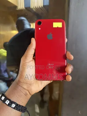 Apple iPhone XR 64 GB Red