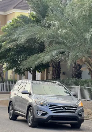 Hyundai Santa Fe Limited w/Saddle Interior 4dr SUV AWD (3.3L 6cyl 6A)