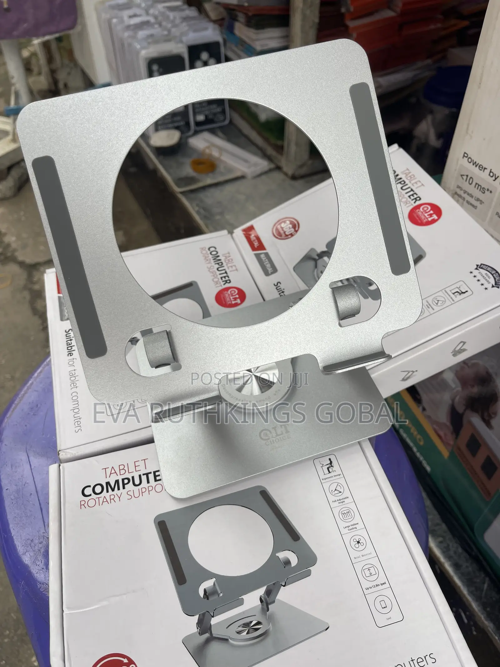QLT I Pad Stand