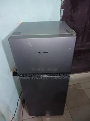Neatly Used Hisense Refrigerator 124ltrs Double Door