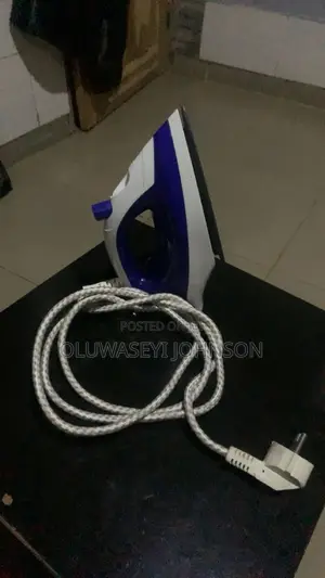 Tokunbo Ideal Temp Steam Iron 1000w