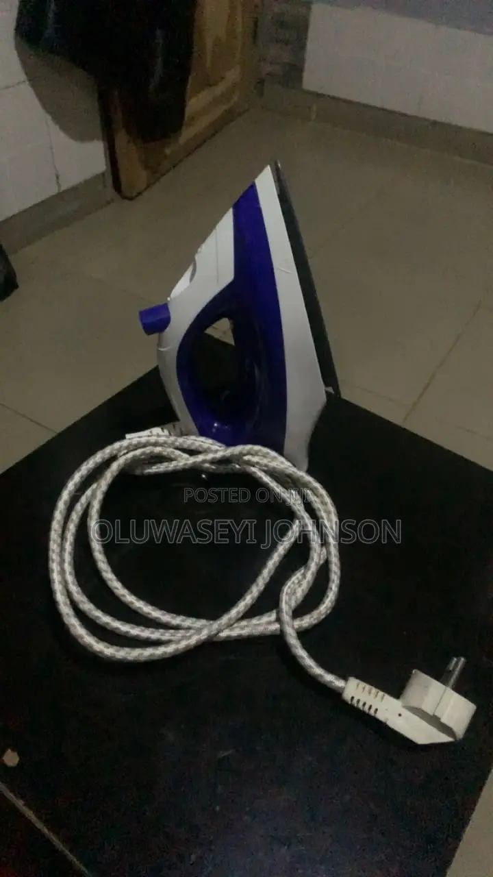 Tokunbo Ideal Temp Steam Iron 1000w
