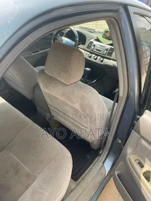 Toyota Camry 2005 Blue