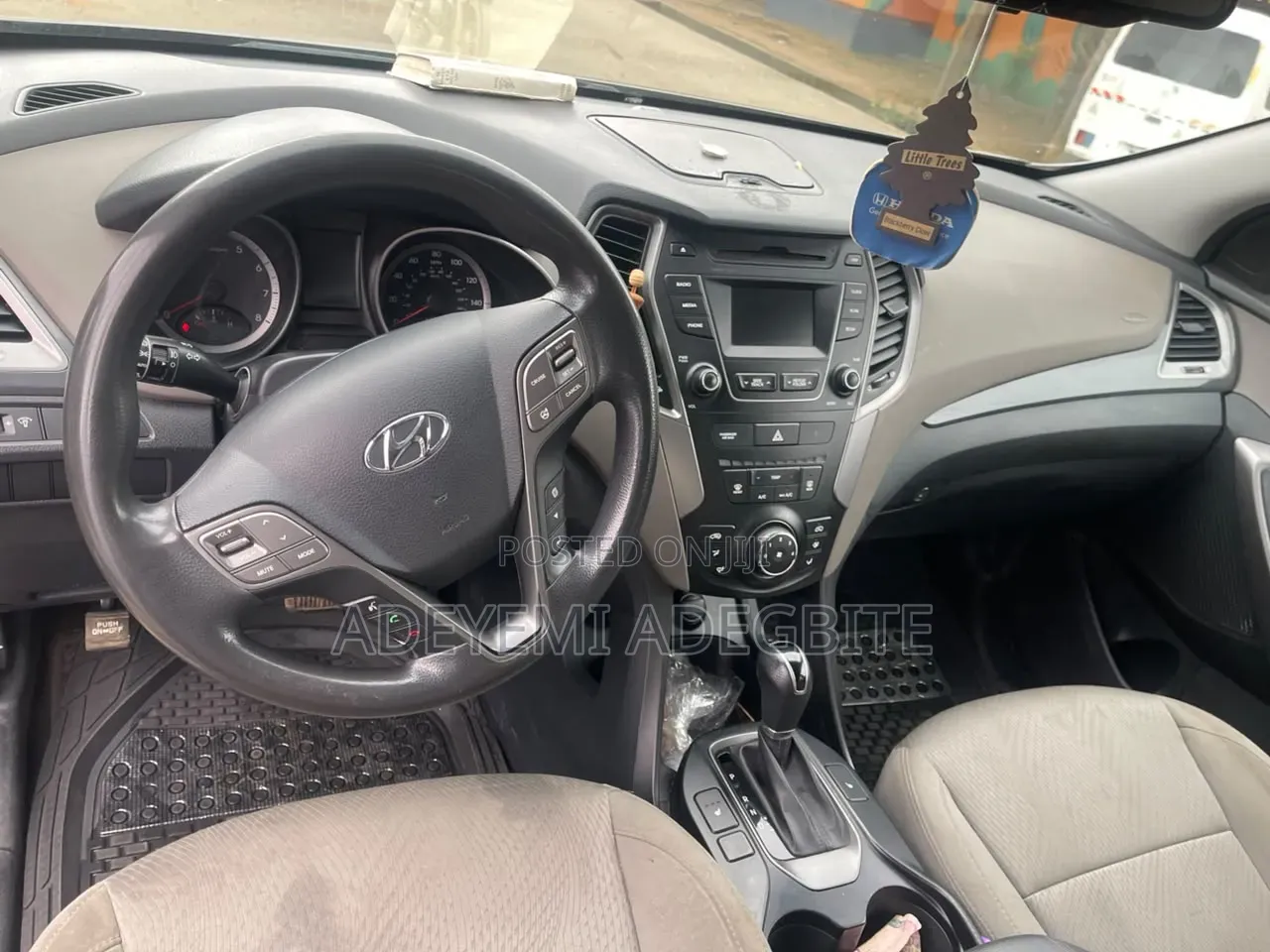 Hyundai Santa Fe 2015 Brown