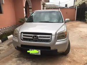 Honda Pilot 2006 Silver