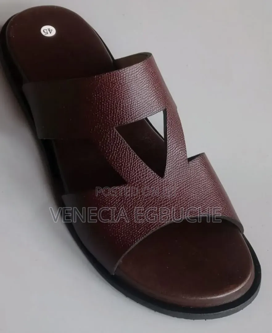Vene_ Footies