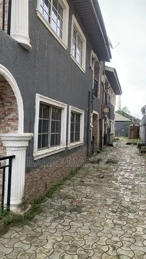 3bdrm Block of Flats in Greenville Estate, Oke Ira / Ajah for sale