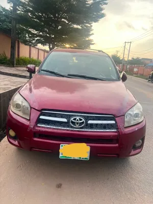 Toyota RAV4 2.0 VVT-i 2008 Red