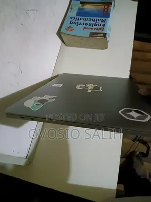 Laptop Apple MacBook Pro 2019 16GB Intel Core i9 SSD 512GB