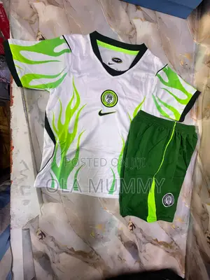 Kids Nigeria 2026/2027 Away Jersey - Top Shorts