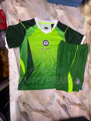 Kids Nigeria 2026/2027 Away Jersey - Top Shorts