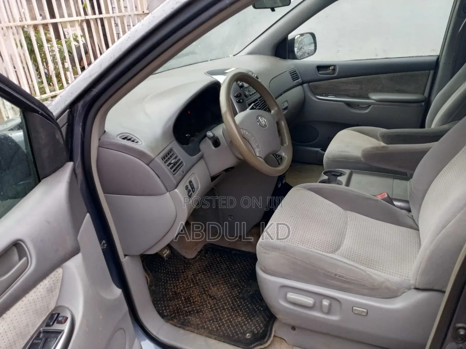 Toyota Sienna 2008 Gray