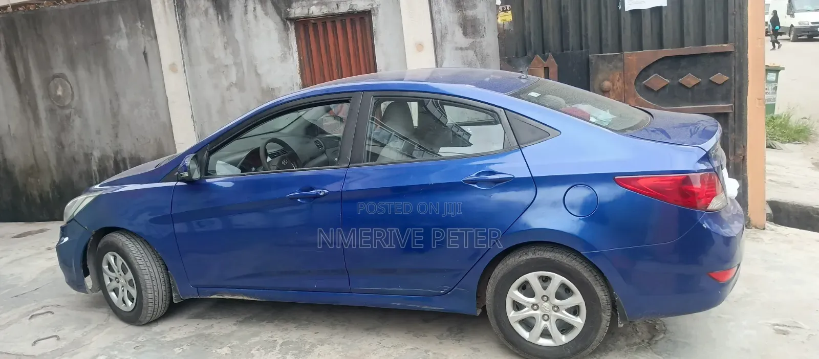Hyundai Accent 2012 Blue