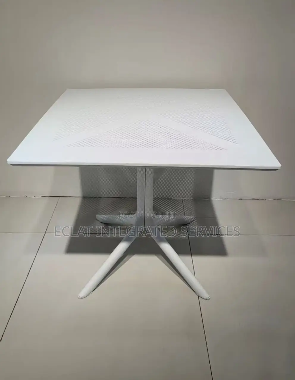 New Resturant Table