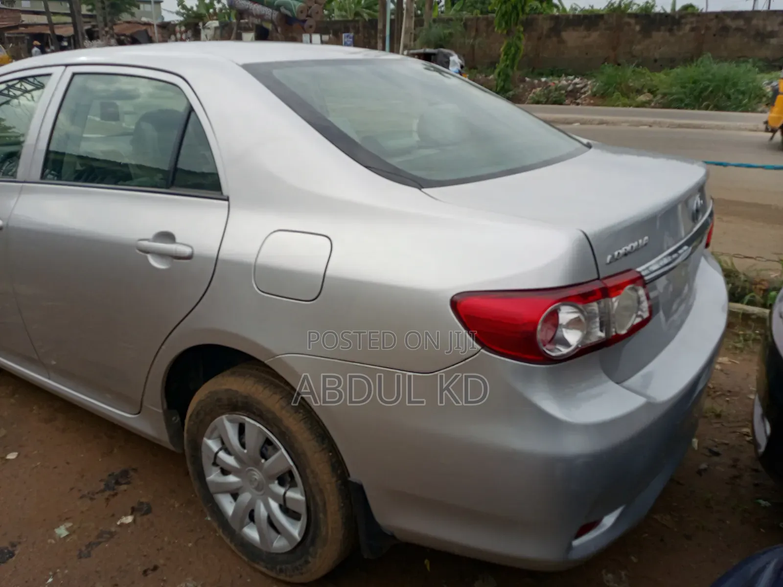 Toyota Corolla 2012 Silver