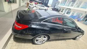 Mercedes-Benz E350 2013 Black