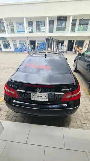 Mercedes-Benz E350 2013 Black
