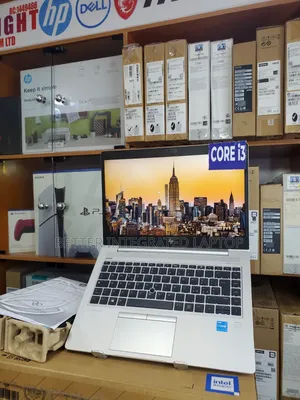 New Laptop HP EliteBook 750 G2 4GB Intel Core i3 SSD 256GB