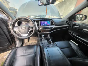Toyota Highlander 2015 Gray