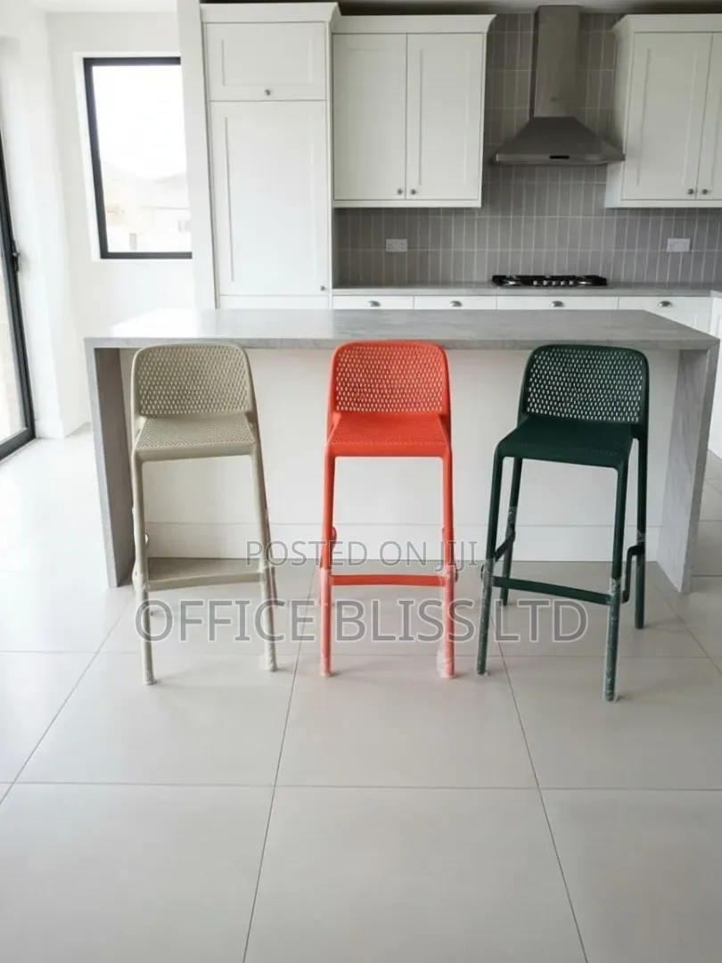 Molded Plastic Kitchen Stackable Bar Stools