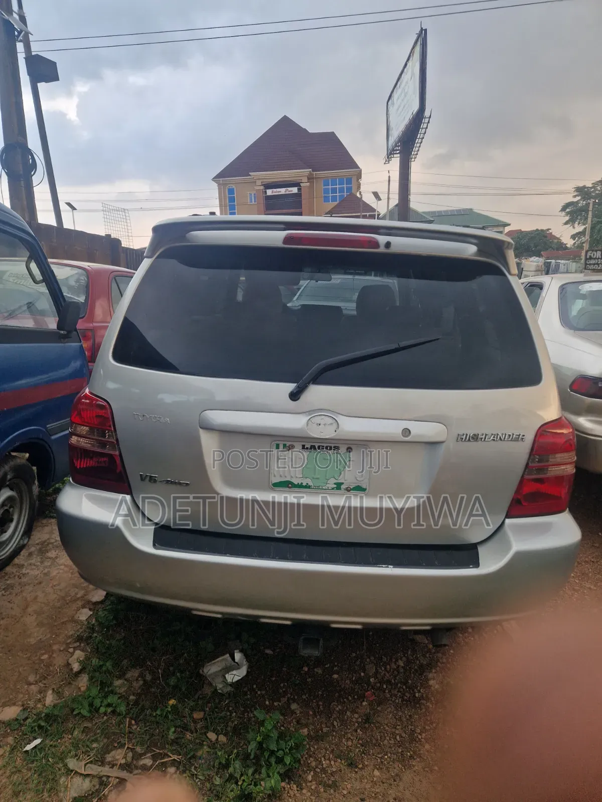 Toyota Highlander 2005 Gold