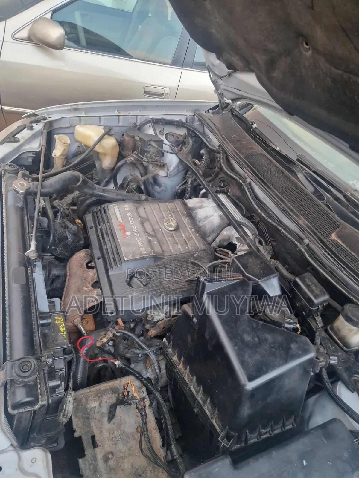 Toyota Highlander 2005 Gold