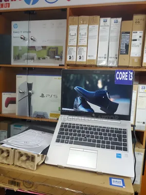 New Laptop HP EliteBook 750 G2 8GB Intel Core i3 SSD 512GB