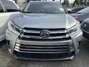 Toyota Highlander Limited Platinum 4dr SUV (3.5L 6cyl 6A) 2014 Silver