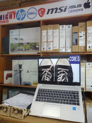 New Laptop HP EliteBook 755 8GB Intel Core i3 SSD 256GB