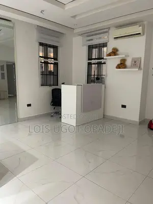 Large Receptionist Table