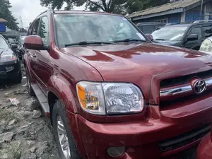 Toyota Sequoia Limited 4dr SUV 4WD (4.7L 8cyl 5A) 2007 Red