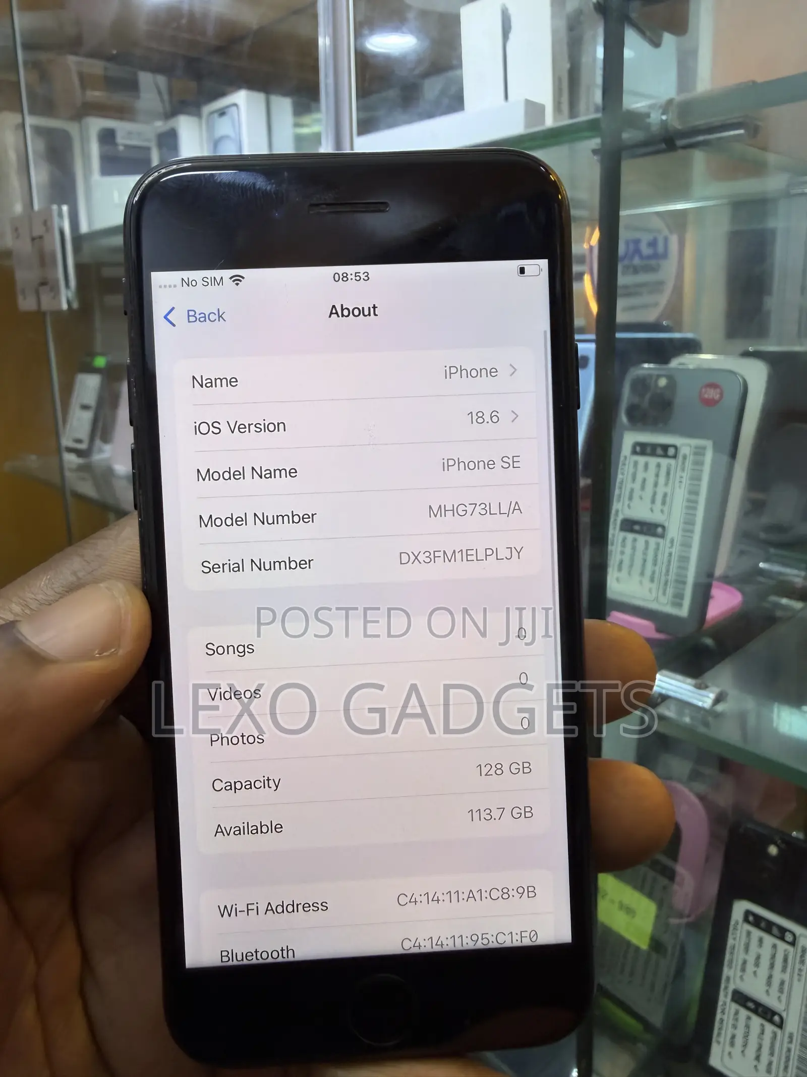 Apple iPhone SE (2020) 128 GB Black