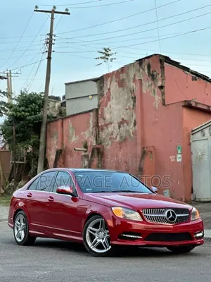Mercedes-Benz C300 2009 Red