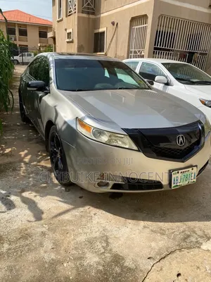 Acura TL 2010