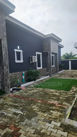 2bdrm Block of Flats in Desa Ibeju Lekki, Eleko for rent