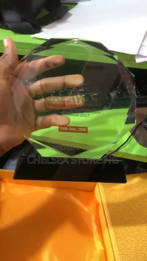 Premium Glass Award H2