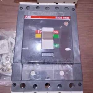 3p 630a ABB McCb