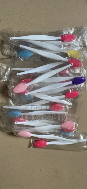 Lip-Brush Stick